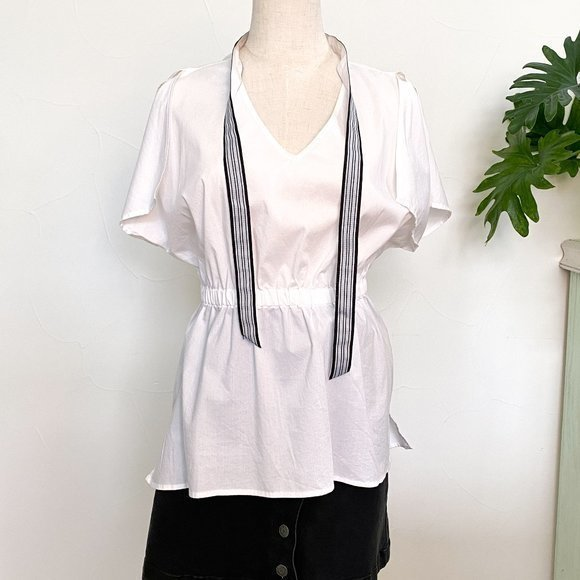 PROJECT RUNWAY Limited Edition White Blouse w/ Black‎ & White Ribbon Collar Sz L - Picture 1 of 9